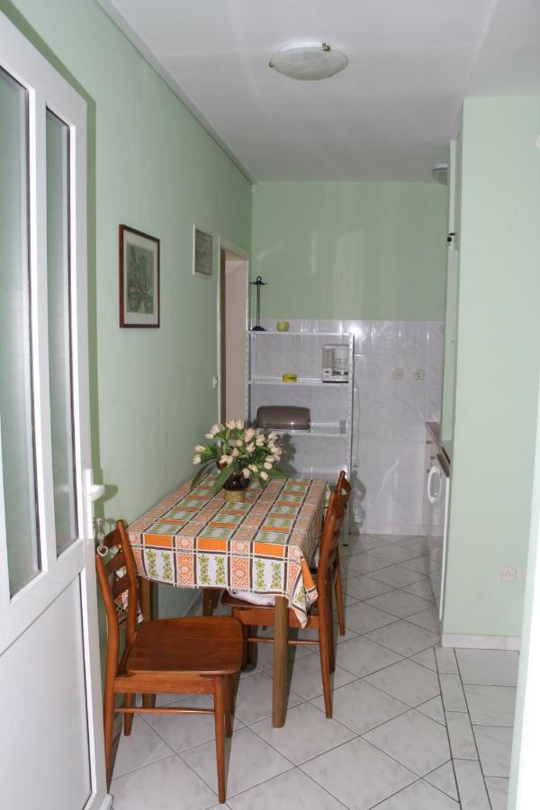 Apartments By The Sea Podgora, Makarska - 2615 Exterior foto